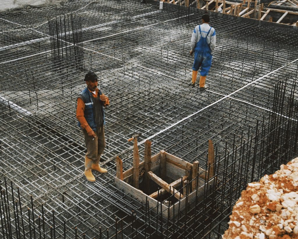 Saria steel rebar construction site — Steel Price in Pakistan 2026 | woodenboxtrading.com